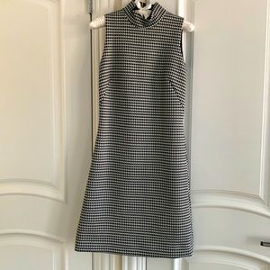 J McLaughlin houndstooth dress